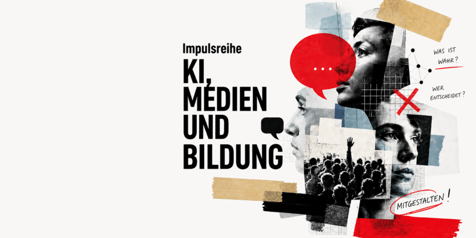 Links steht der Text 'Impulsreihe KI, MEDIEN UND BILDUNG' in großen, schwarzen Buchstaben. Rechts davon sind mehrere schwarz-weiße Porträts von Gesichtern in unterschiedlichen Perspektiven collageartig angeordnet. Dazwischen befinden sich grafische Elemente wie rote und beigefarbene Pinselstriche, Sprechblasen und Fragmente von Notizzetteln. Eine Sprechblase mit drei Punkten ist zentral platziert. Im unteren Bereich ist eine Menschenmenge mit erhobener Hand zu sehen. Rechts oben stehen die Fragen 'WAS IST WAHR?' und 'WER ENTSCHEIDET?', unten rechts auf einem roten Streifen das Wort 'MITGESTALTEN!'. Das Gesamtbild wirkt wie eine moderne Collage zum Thema Künstliche Intelligenz, Medien und gesellschaftliche Teilhabe.